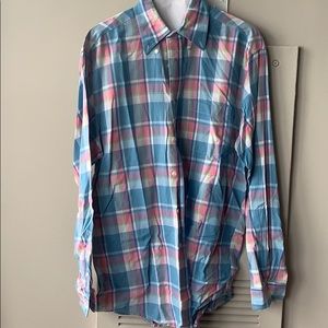 Men’s casual button down